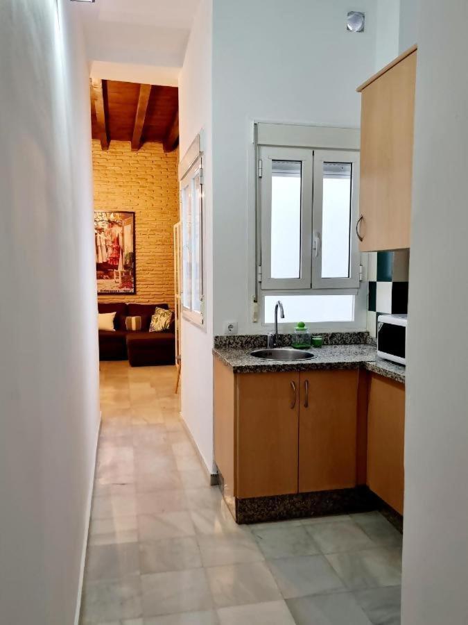 Hostfy Mercado De Triana Sevilla Exteriör bild