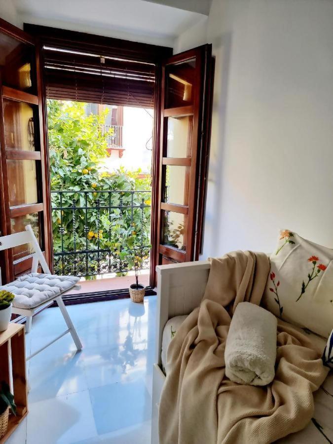 Hostfy Mercado De Triana Sevilla Exteriör bild